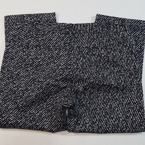 7th Ave Suiting Collection Capri Pants Size 10 - Picture 7 of 8